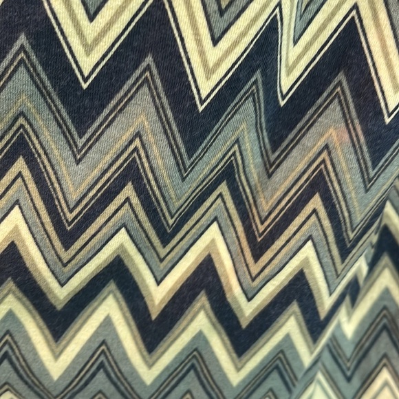 Zigzag Dress - Picture 6 of 8